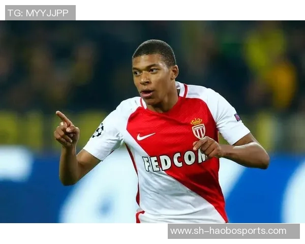 姆巴佩对摩纳哥表现惊艳15场比赛参与20球创本世纪新高