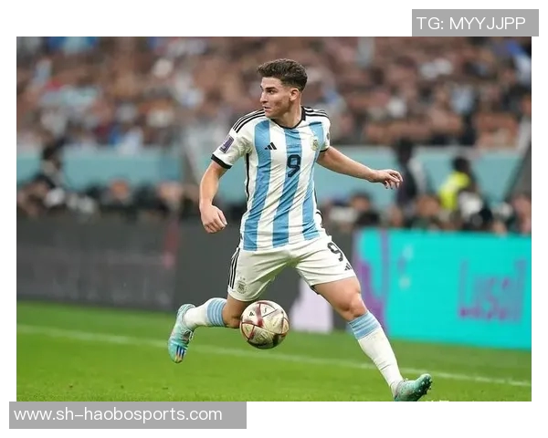 马竞认为巴萨财力不足希望围绕阿尔瓦雷斯重建球队 马竞认为巴萨财力不足希望围绕阿尔瓦雷斯重建球队